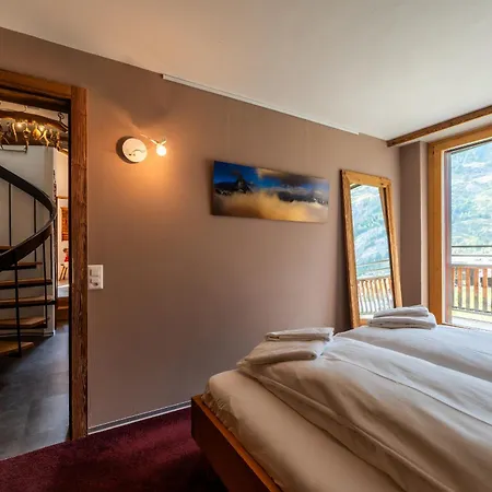 Duplex De Charme à *